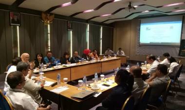 Pembahasan dan Penandatanganan Perjanjian Kerjasama (PKS) antara Badan Ekonomi Kreatif (BEKRAF) dengan Ikatan Notaris Indonesia (INI) tentang Fasilitasi Pendirian Badan Hukum Usaha Ekonomi Kreatif